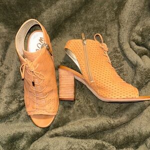 Sam Edelman Tan Lace-Up Heeled Sandals